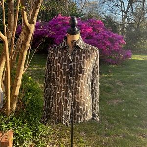 Lloyd William gorgeous size 6 sheer silk button down top